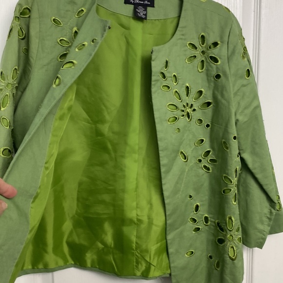 Linen green jacket - Picture 4 of 9